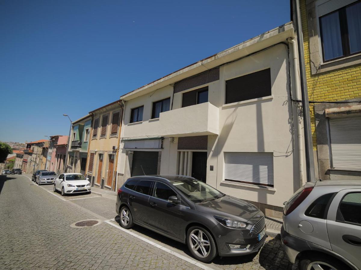 Апартаменти Oporto Guest Isac Garden W/ Parking Віла-Нова-де-Гая Екстер'єр фото